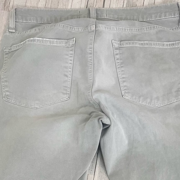 J Brand Men’s Jeans - Picture 2 of 5